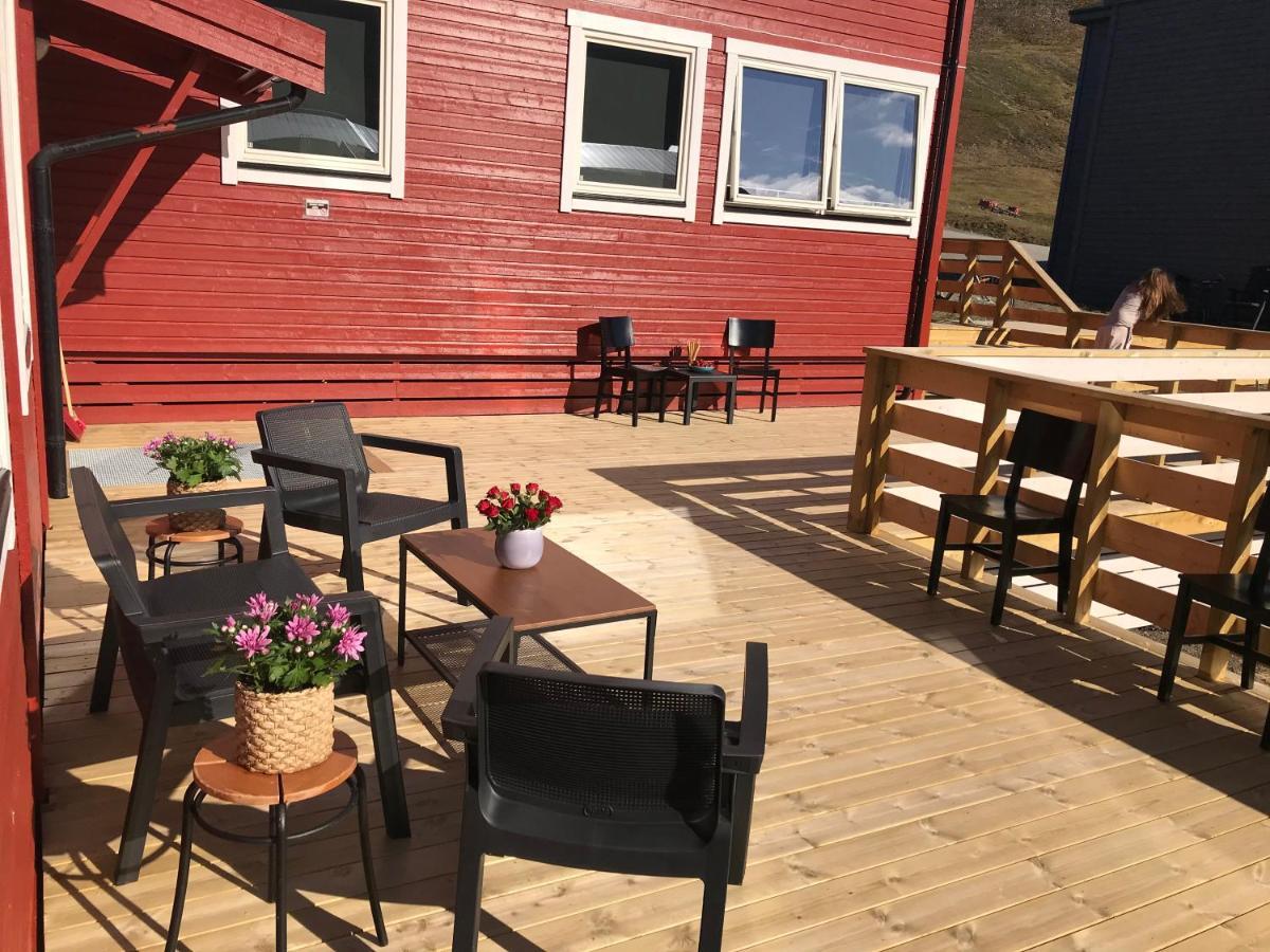 Haugen Pensjonat Svalbard Longyearbyen Exterior photo